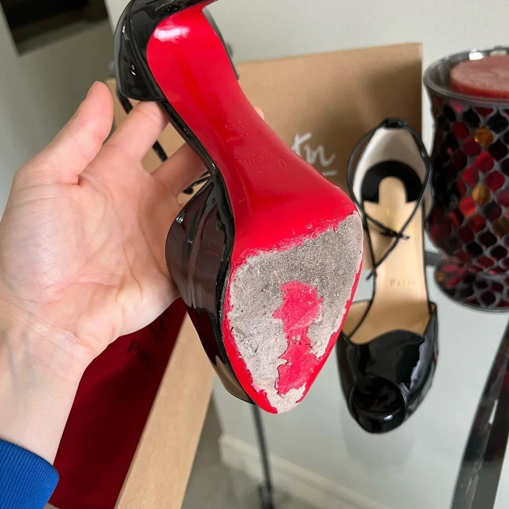 Christian Louboutin heels - Picture 6 of 8